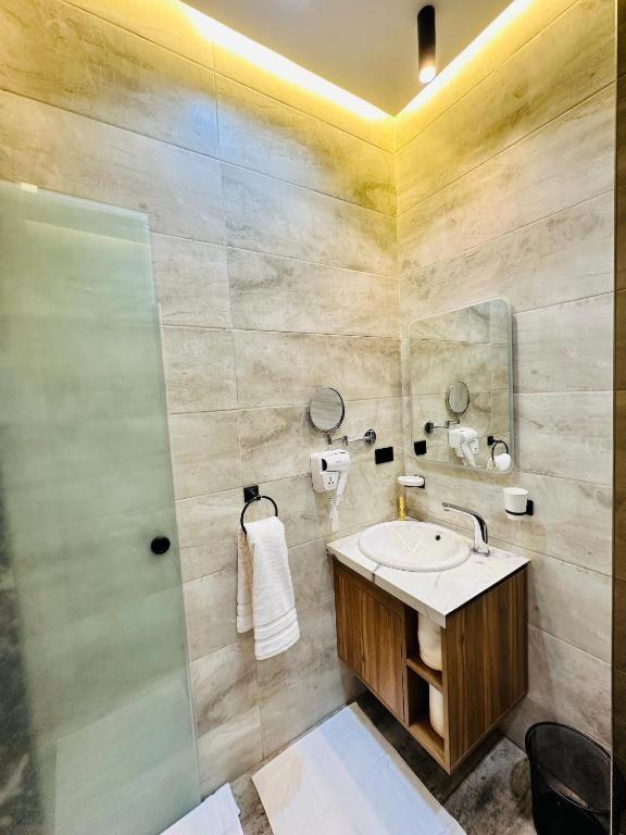 Farida Habu Palace Hotel Luxor Ngoại thất bức ảnh